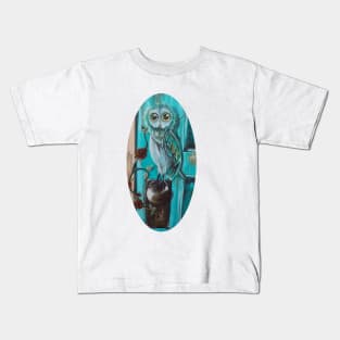 owl blue door knob Kids T-Shirt